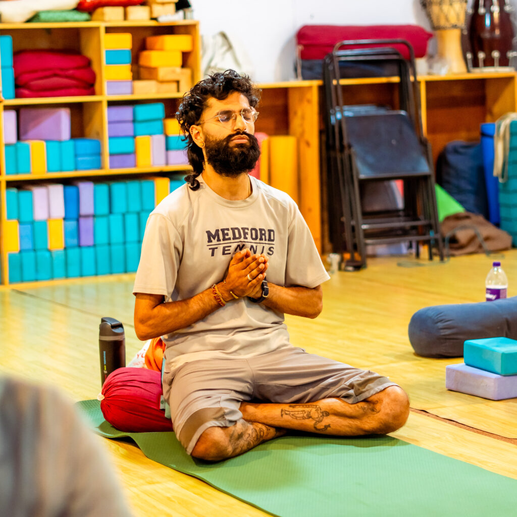 Best 200 Hour Yoga Teacher Training in Rishikesh, India